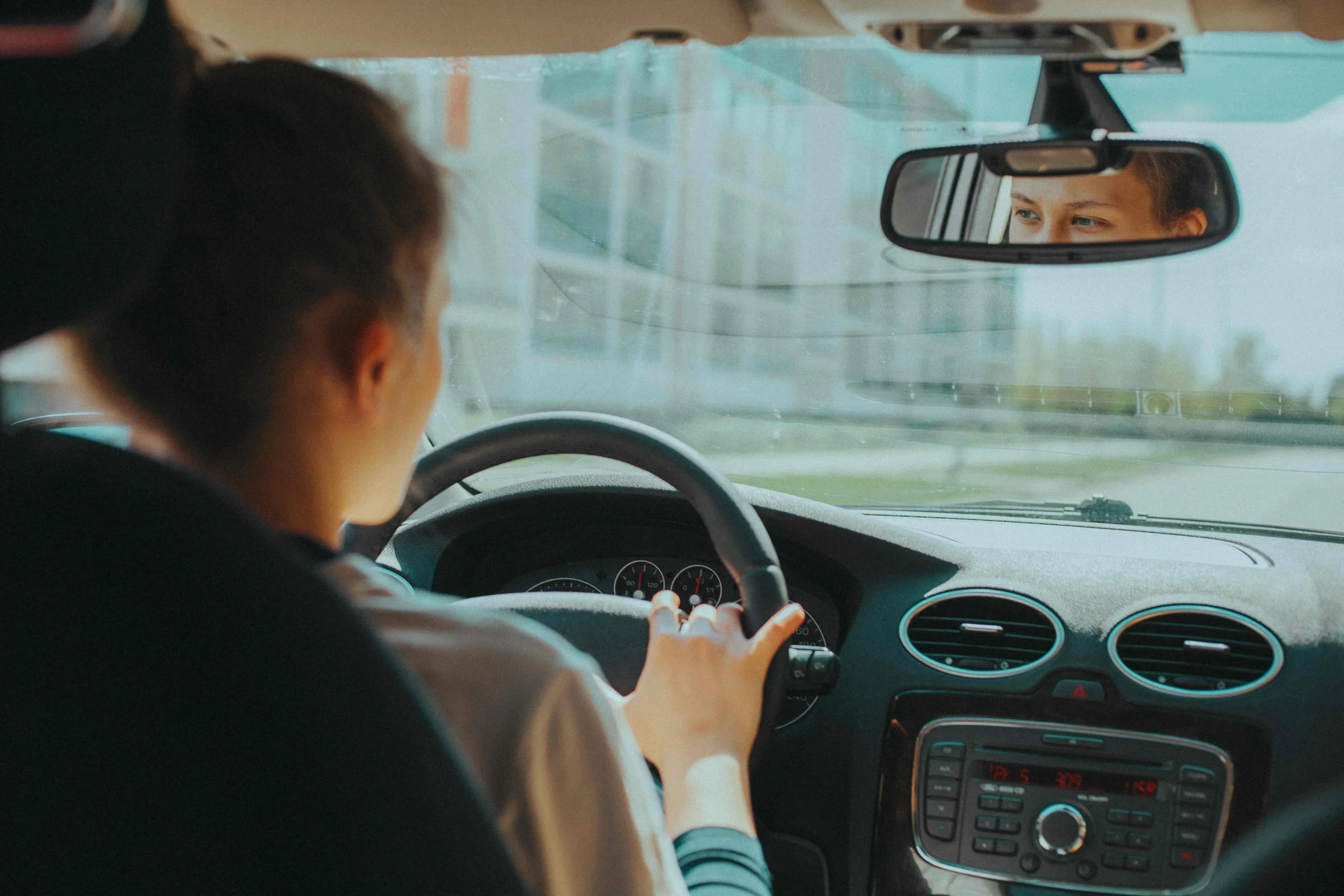 Your One-Stop Shop for Car Insurance & Titles<br />